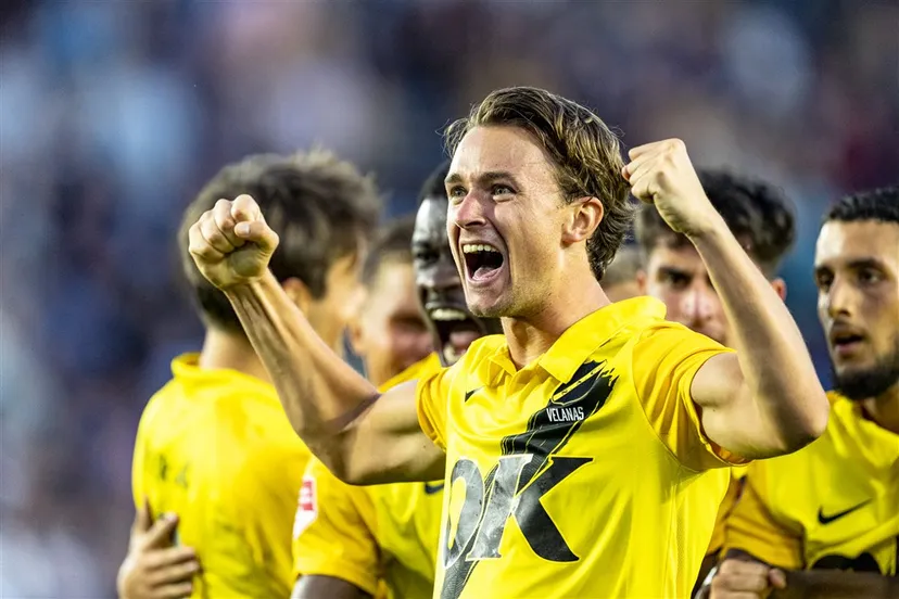 download 97825 s1000x1000