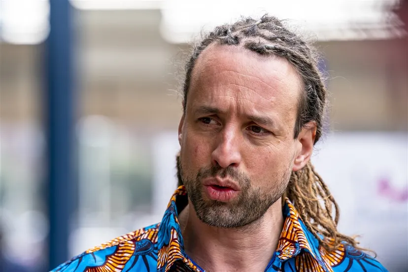 download scaled 1000x1000 25753