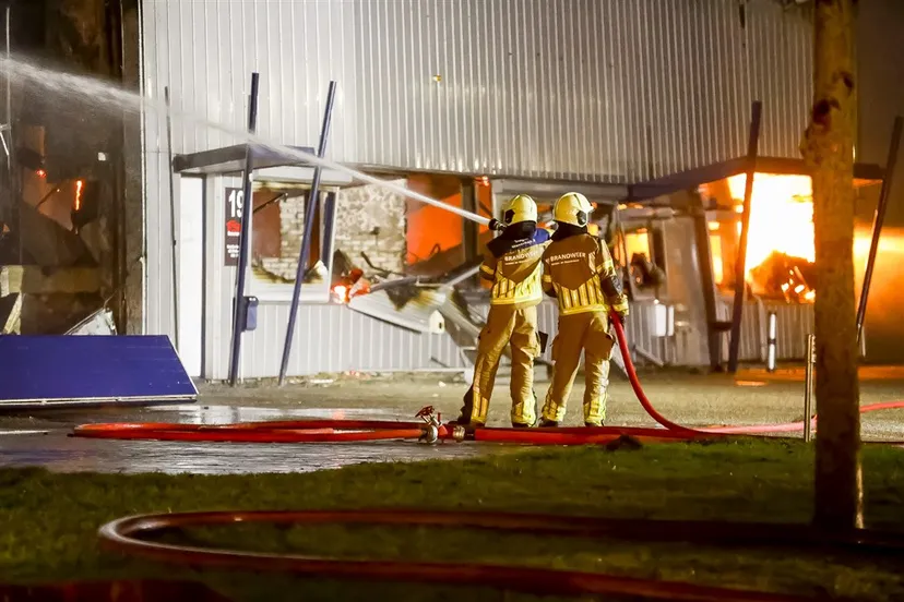 download scaled 1000x1000 70266