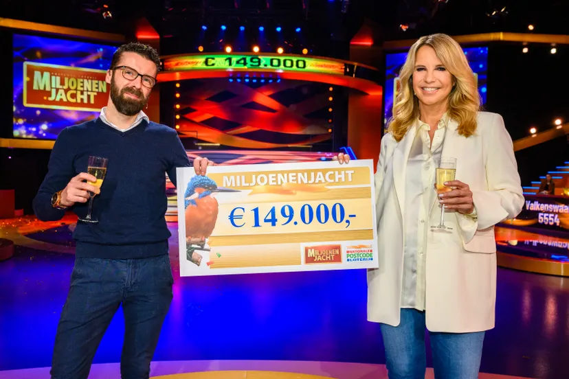 foto 1 pascal uit breda wint 149000 euro bij tv show miljoenenjacht