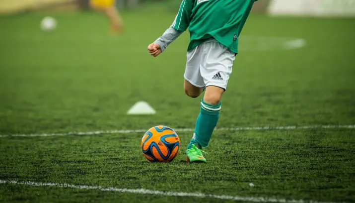 voetbal hq pixabay 715x408