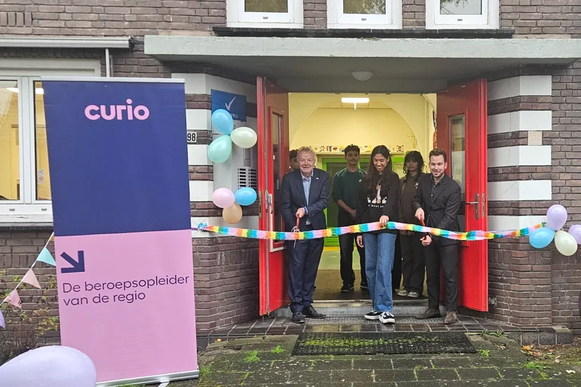 opening schoolgebouw isk oranjeboomstraat breda foto 1