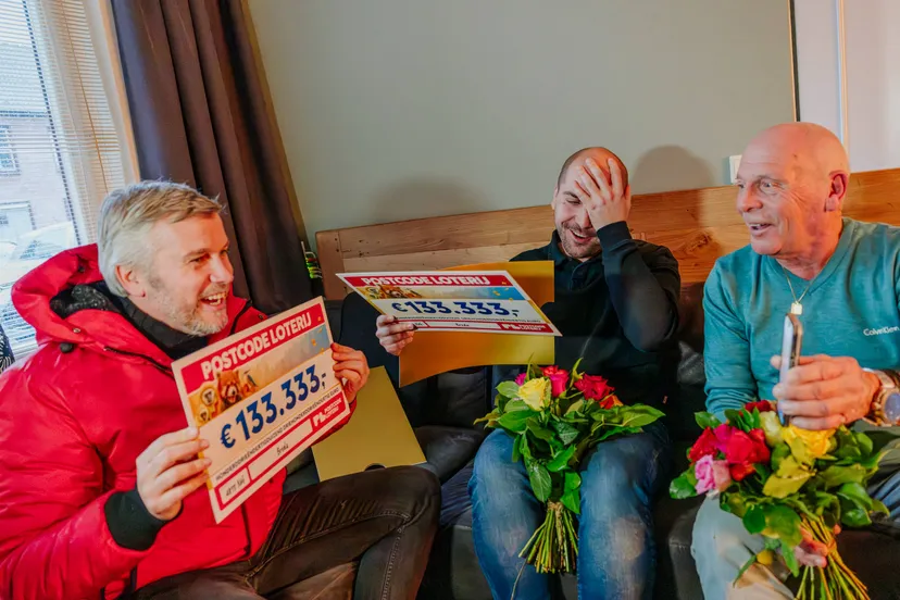 Frans-en-Margreet-en-hun-zoon-Bo-vallen-in-de-prijzen