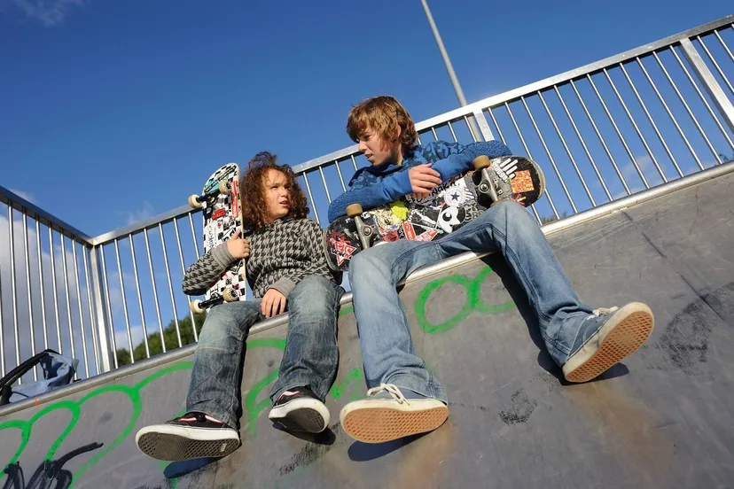 MZ Jonge Mantelzorgers skateboard FOTOGRAAF THEO SCHOLTEN