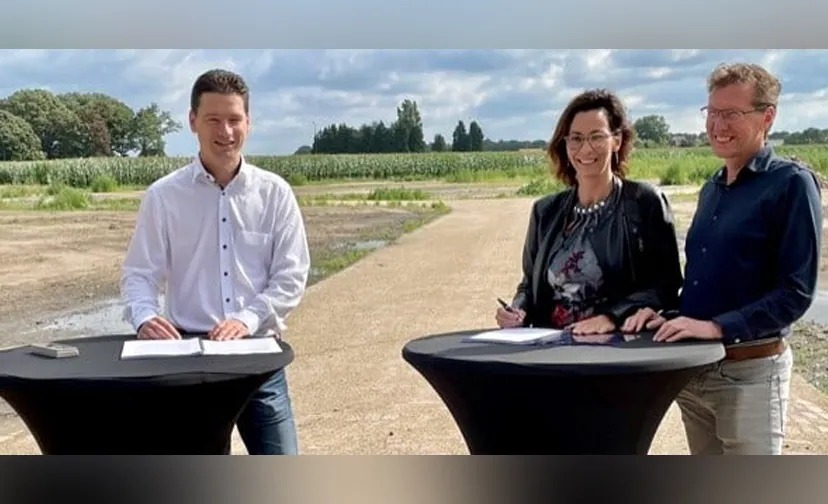 20210728 ondertekening gac