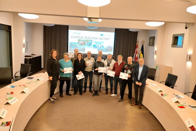 25e8146 w1272 allecursistenmetcert