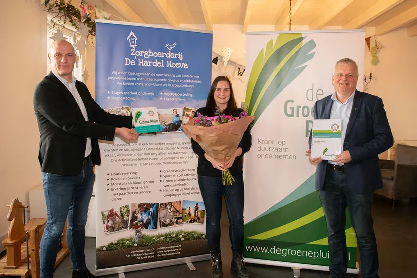 274340189 254882896817330 2553126540853626059 n