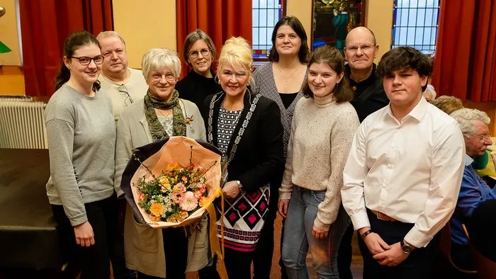 burgemeester marjon de hoon veelenturf