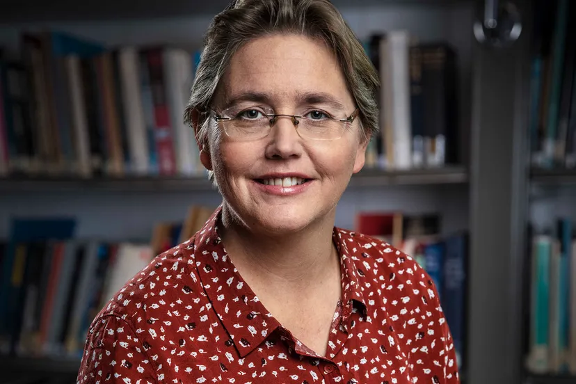 lotte jensen babet hogervorst 581165081jpg702ea34eef51b6769f7c1a9d6d937077