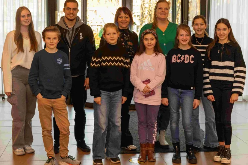 nieuwe jeugdgemeenteraad geinstalleerd