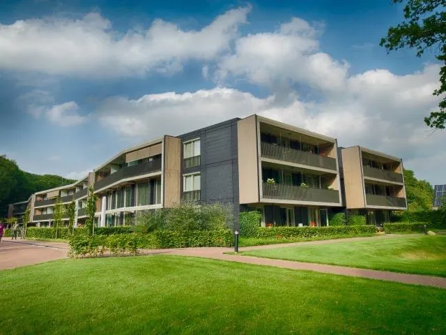 2957db3e d6da 4ee8 9554 9910be728cd2