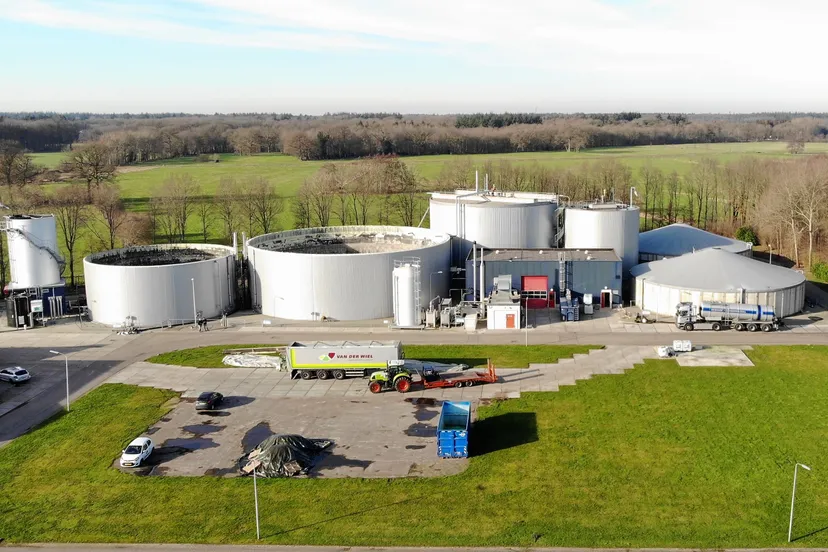 37c610ac f82b 436d bc37 1ceaf5d0bf4f