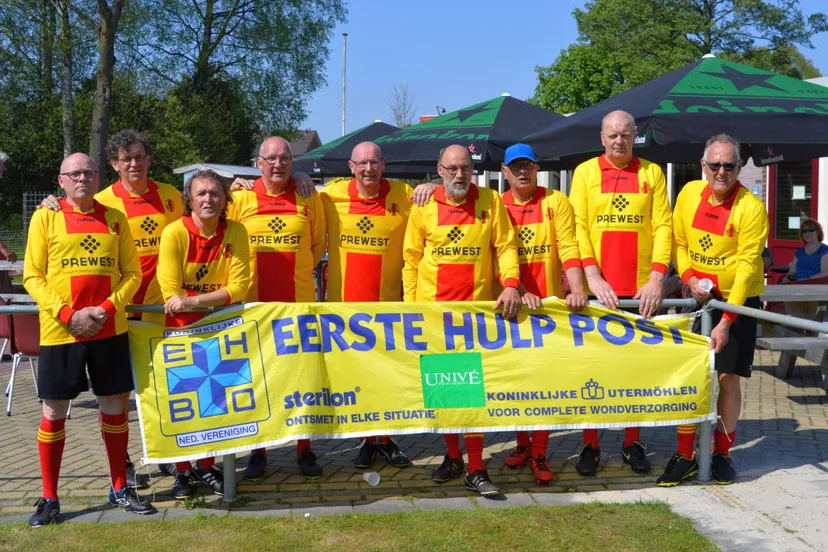 apr pn20042018 walking football koekange6