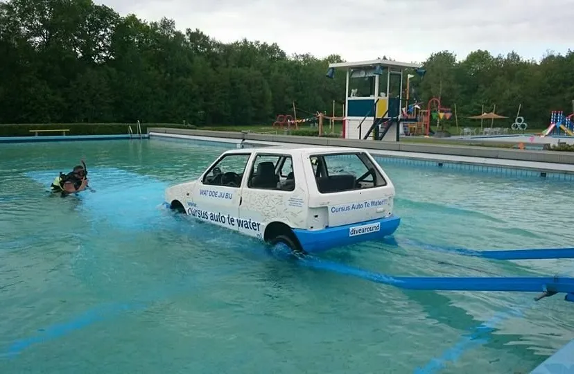 autotewater ruinen