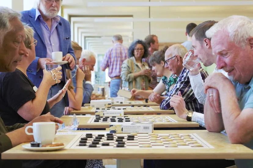 de wijk damontmoeting