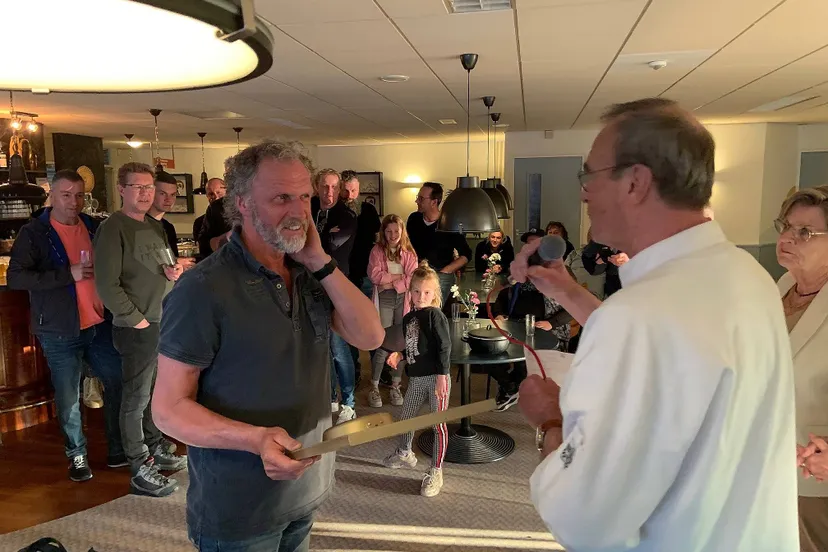 de wijk gehaktballenwedstrijd gerard inberg wint foto benny spin