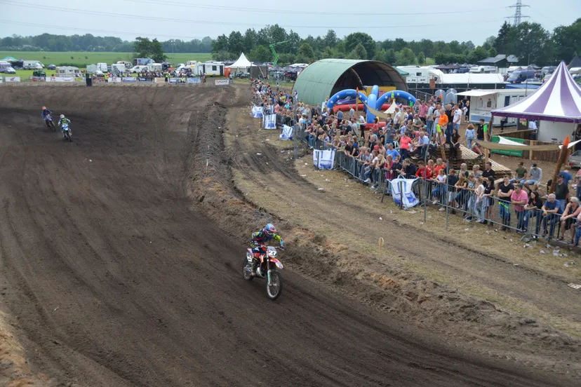 jun pn03062018 crisiscross2