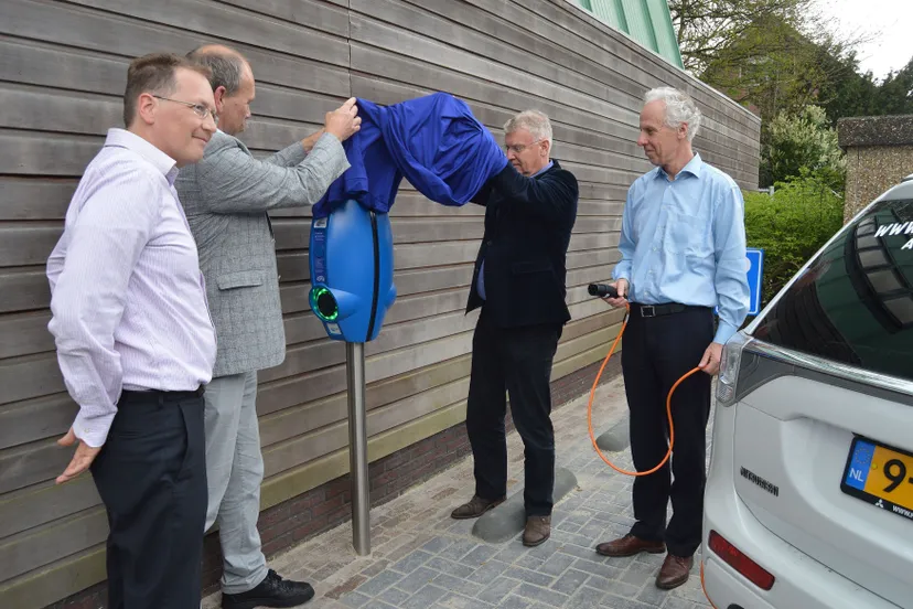 oplaadpaalruinerwold