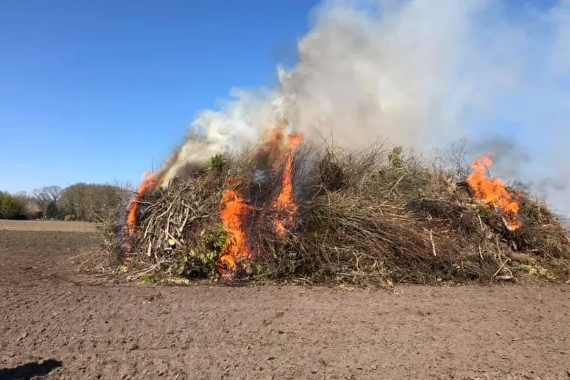 paasvuur veeningen1