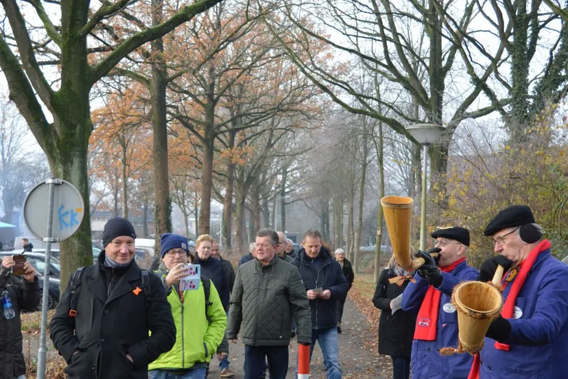 pn01122019 midwinterhoorn kuiertocht zuidwolde3