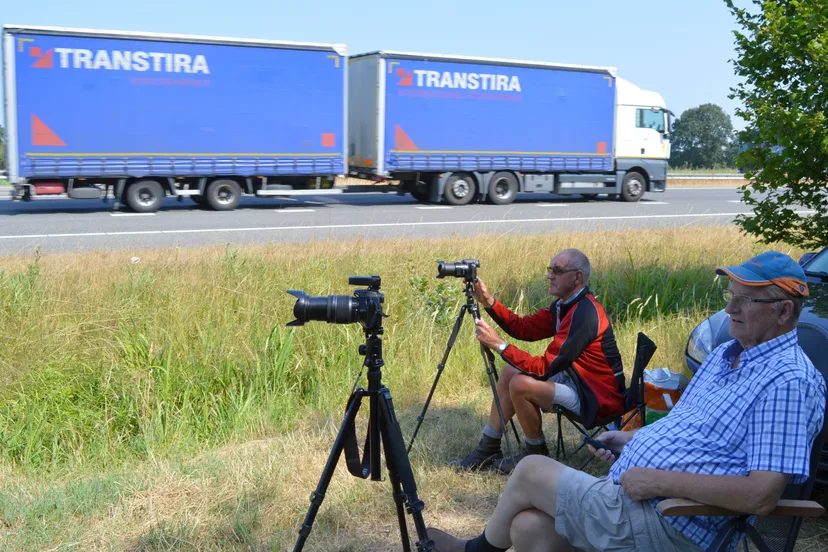pn03082018 truckspotters staphorst veeningen3