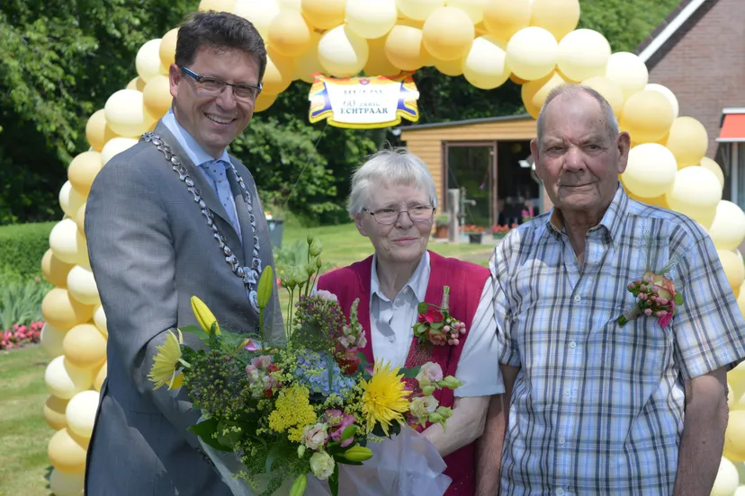 pn06062018 echtpaar venemann 60 jaar getrouwd