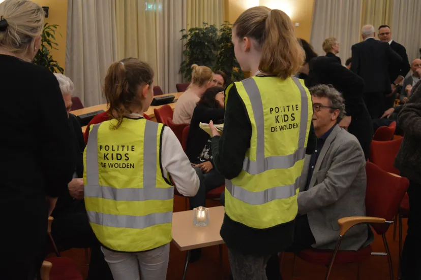 pn07012019 nwjaarsbijeenkomst dewolden politiekids2