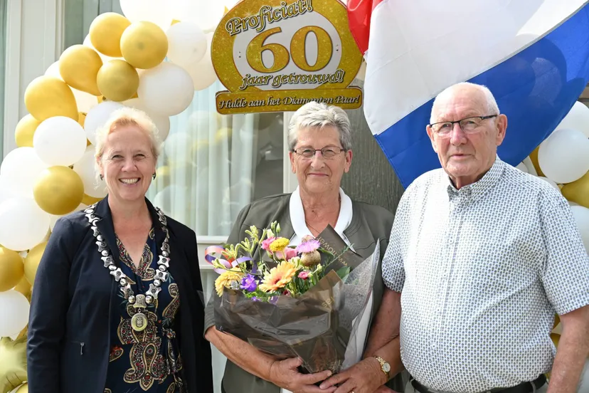 pn08062022 ruinerwold echtpaar luning2