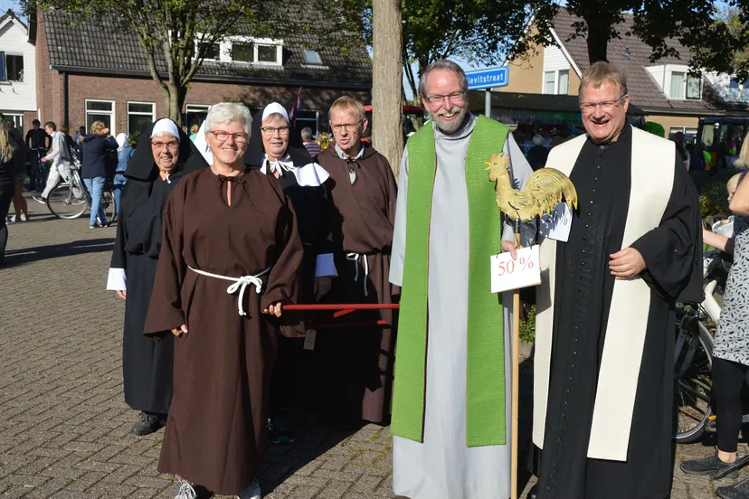 pn08092018 optocht ruinerwold17