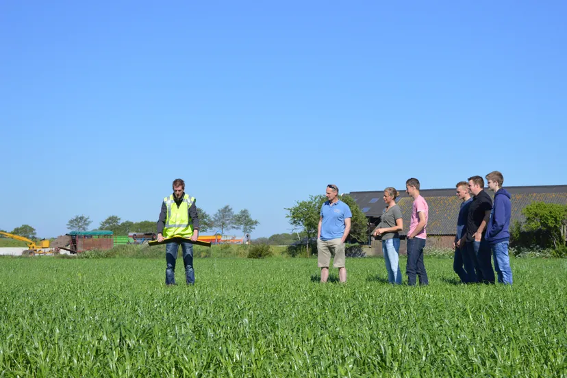 pn09052016 dronevliegen landbouw koekange2