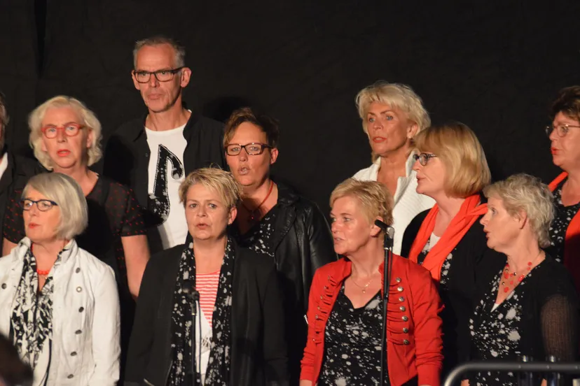 pn13102018 apollo triple17