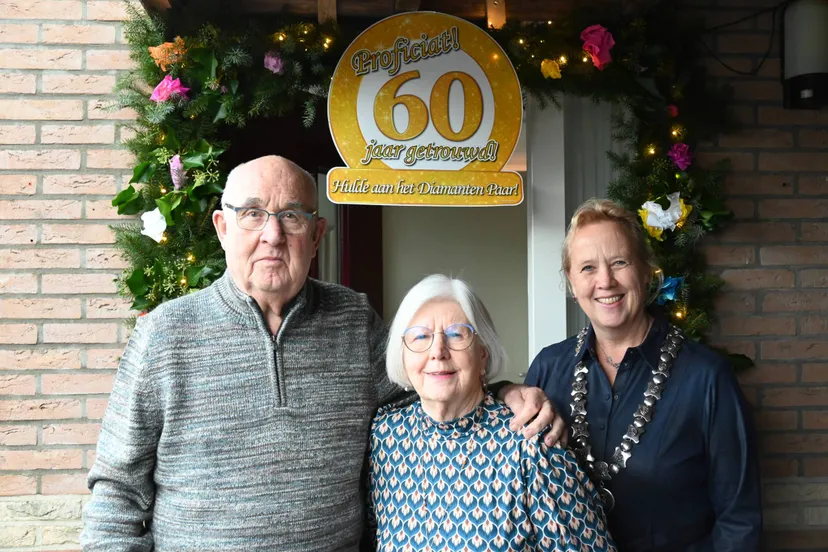 pn20122023 ruinen echtpaar prent 60 jaar getrouwd
