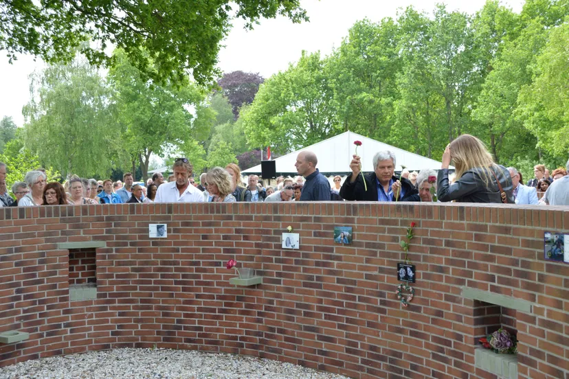 pn21052016 muur tegen geweld4