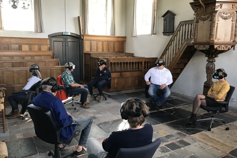 pn21092018 thelastchair3