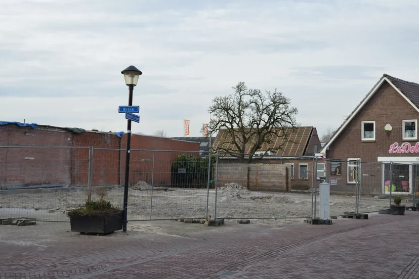 pn22012018 bouwen hoek brink westerstraat ruinen