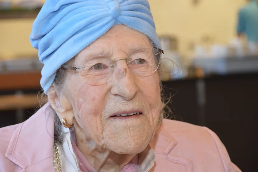 pn23092017betsycolezuidwolde105jaar9