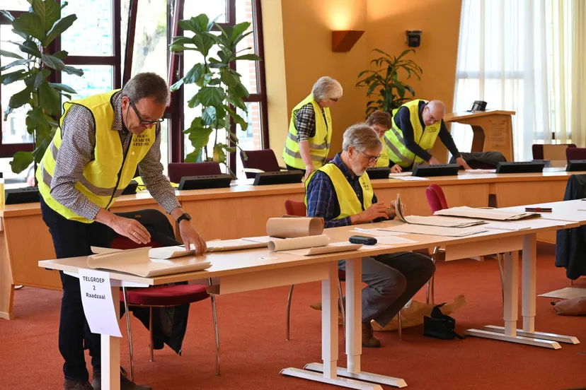 pn24032022 zuidwolde hertellen stemmen1a