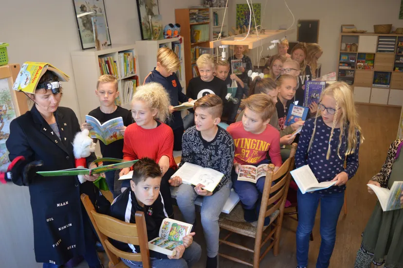 pn25092018 boekenzoeker stella leenstra2