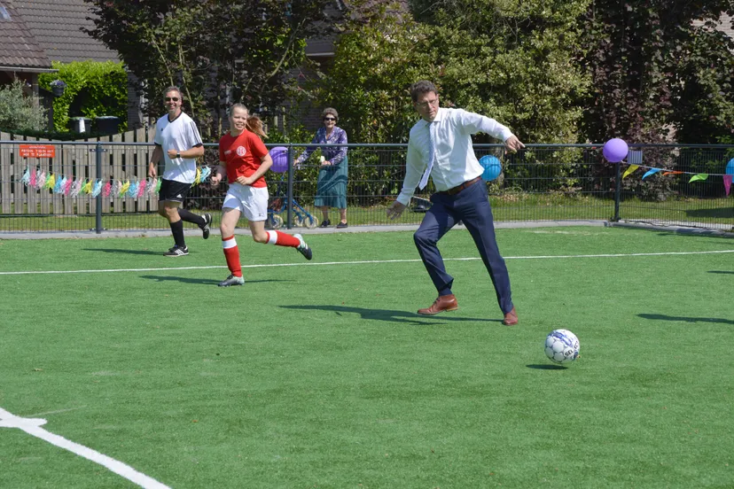 pn26052018 oosteinde ontmoet2