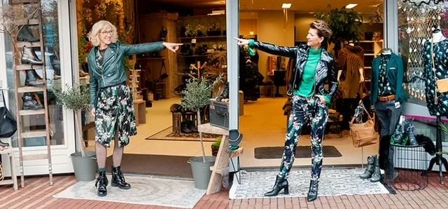 staphorst oto jenn zussenzij smal