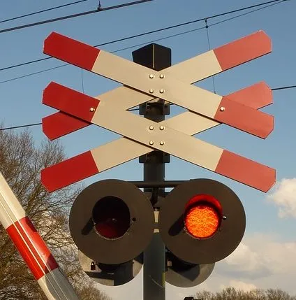 train 1039283 960 720 e1497391217376