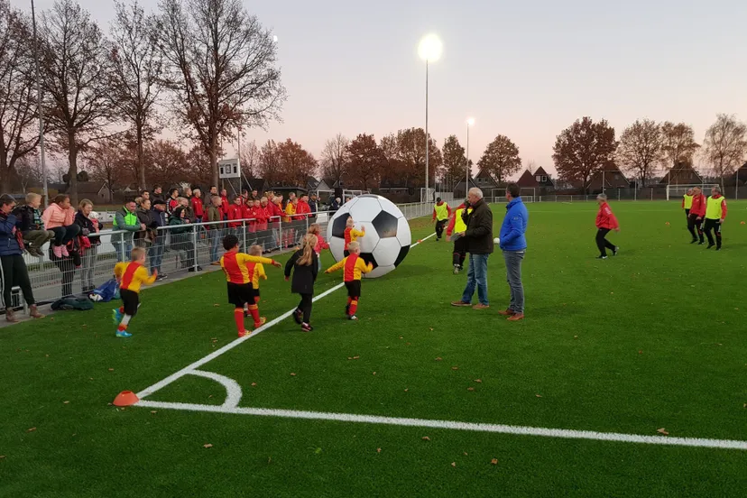 vitesse63 kunstgrasveld opening