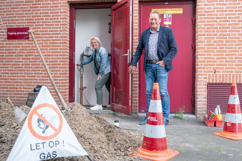 zuidwolde foto gerrie afsluiten gasmeter gemeentehuis dw23