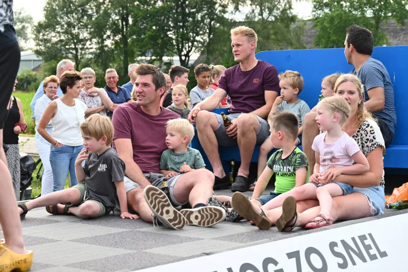 pn16062022 koekange optocht29