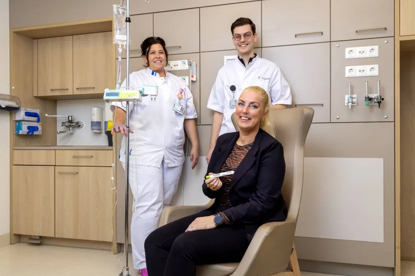 teant geen infuus meer in het ziekenhuis maar injecties thuis voor maagdarmpatienten