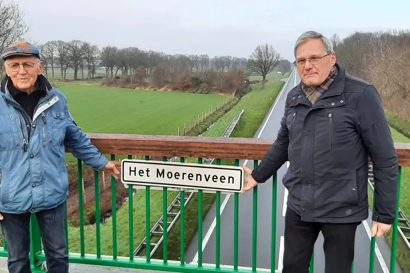 linde fietsbrug n48 het moerenveen