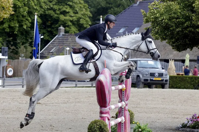 CH w2 d1 Michael Greeve met Ruben Van Triest Trucks Prijs Foto Hans Khoe