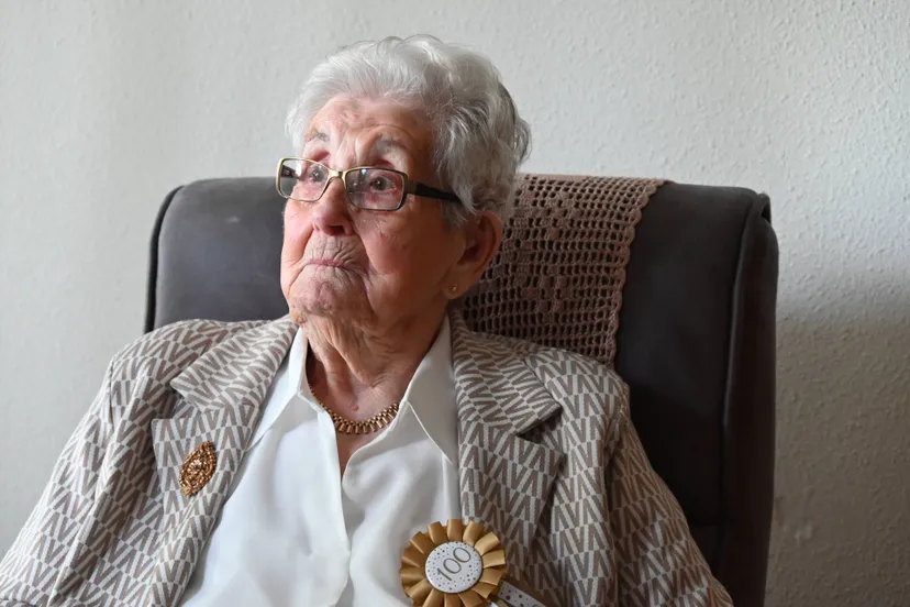 pn13082025 Fort Jo Witten 100 jaar1