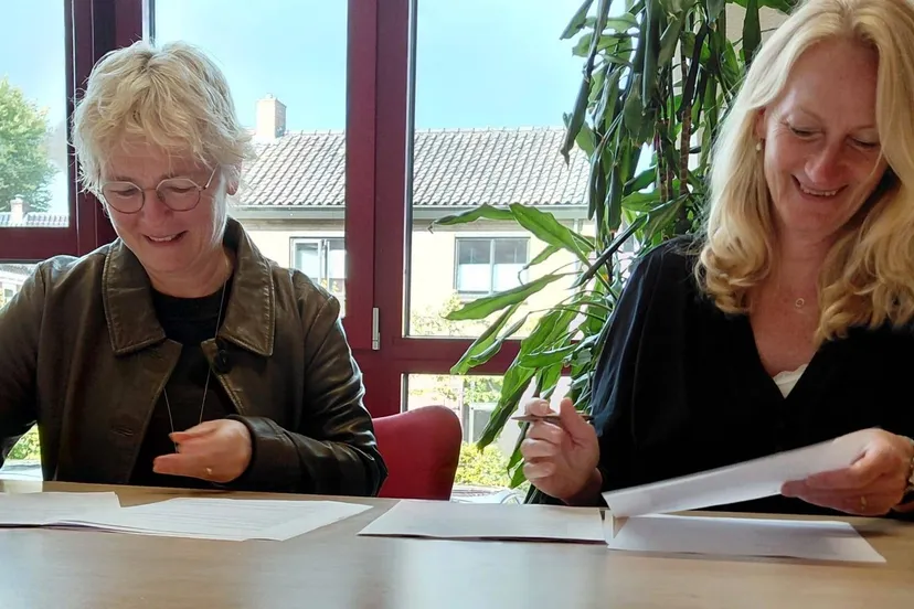 Koekange Ondertekening koop-ontwikkelovereenkomst De Wolden-Actium