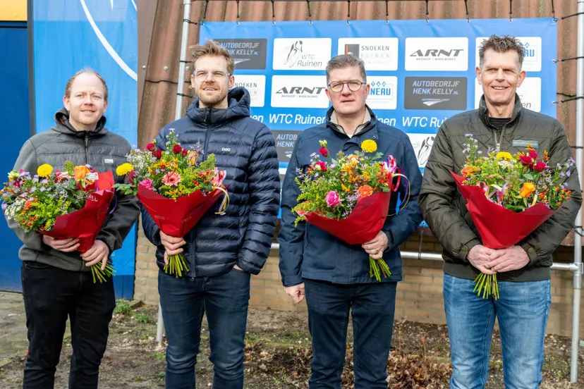 Ruinen sponsoren WTC Ruinen foto Jans Schulting